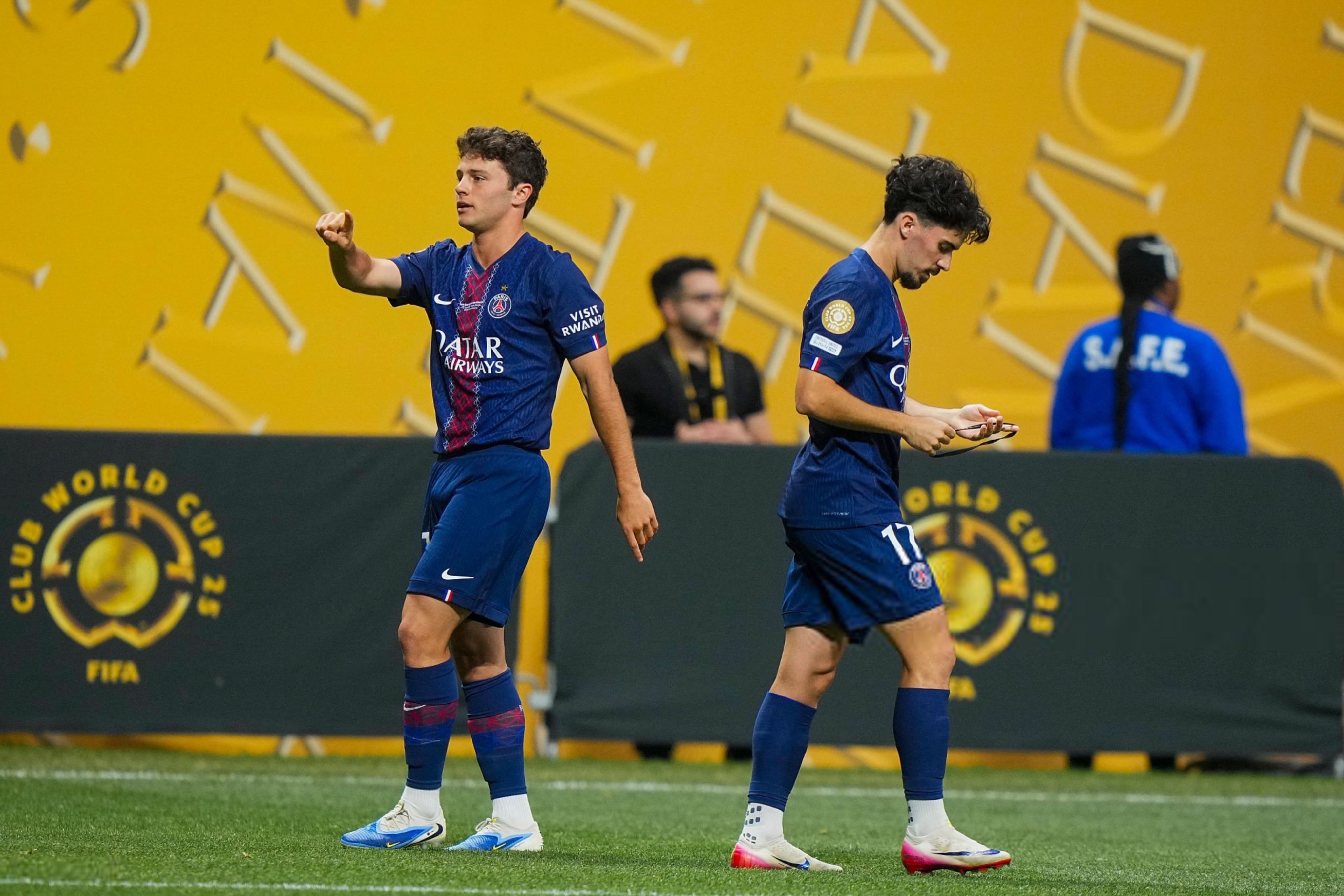 包含风云突变!巴黎圣日耳曼今晨复出首秀,意大利杯版图或变,信心回归,球探报告显示潜力的词条 包含风云突变!巴黎圣日耳曼今晨复出首秀,意大利杯版图或变,信心回归,球探报告显示潜力的词条