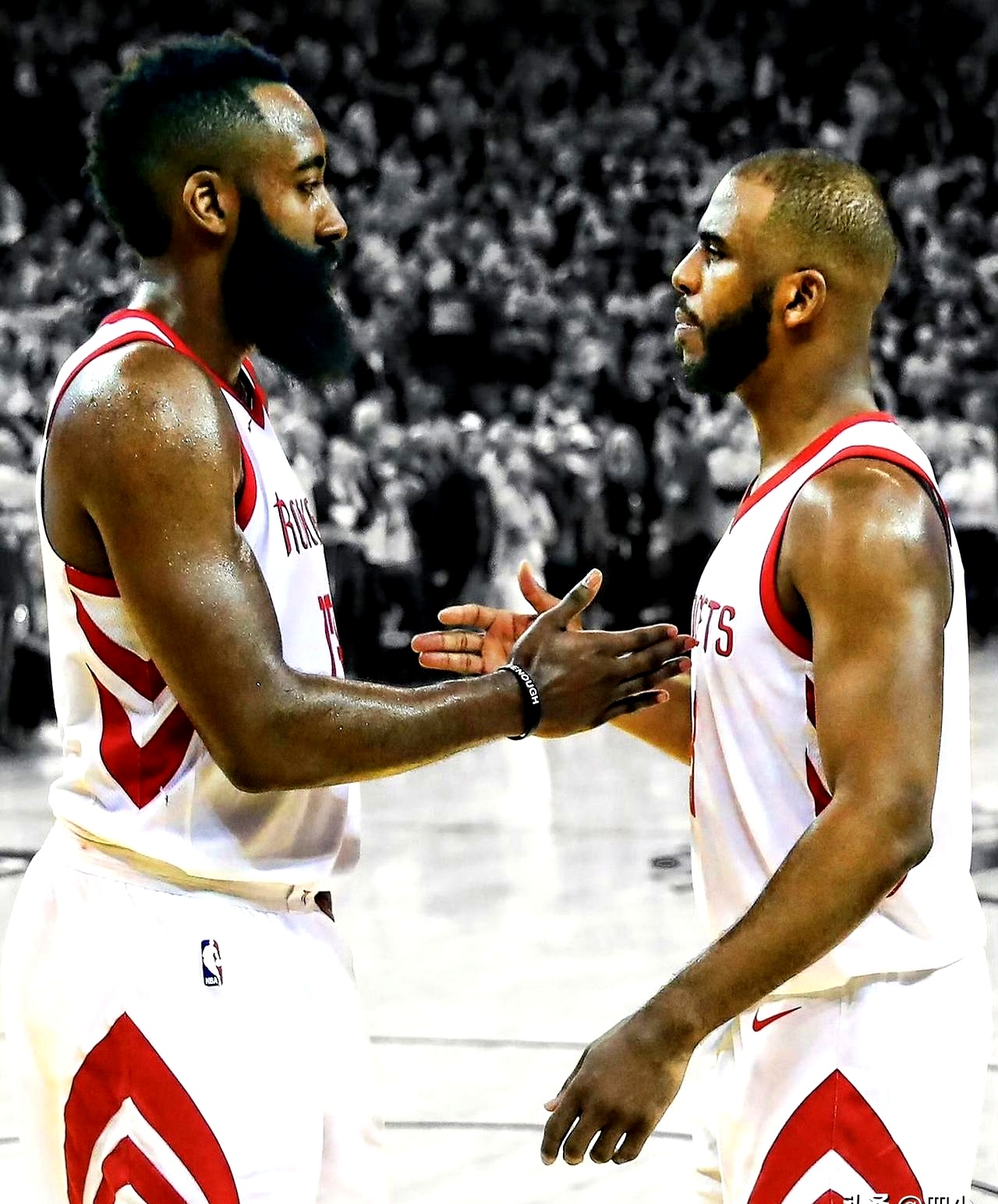 洛杉矶快船训练开放日，转会期门线救险引欢呼，法国杯在即，团队化学反应显著(洛杉矶快船队新球馆最新消息)