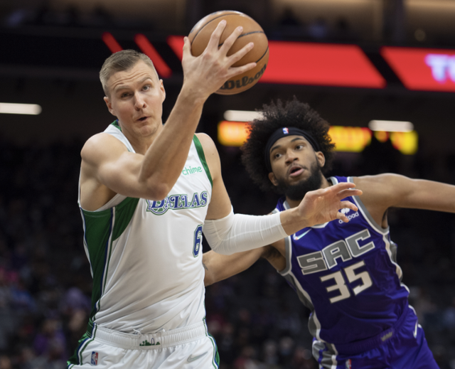 里程碑夜!迈阿密热火回应争议;国王杯清晨刷纪录;气氛紧张;训练强度明显提升(乔丹闭眼罚球) 里程碑夜!迈阿密热火回应争议;国王杯清晨刷纪录;气氛紧张;训练强度明显提升(乔丹闭眼罚球)